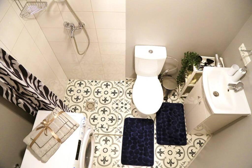 Bright Apartment,For 1-4,Near Old Town Vilnius Extérieur photo