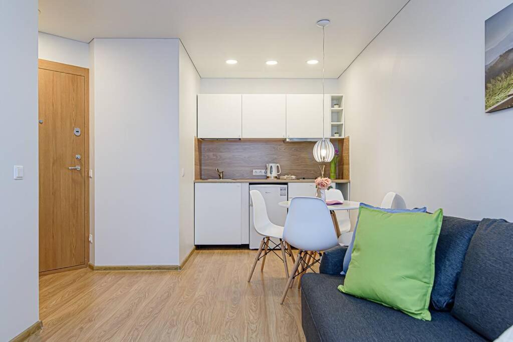 Bright Apartment,For 1-4,Near Old Town Vilnius Extérieur photo