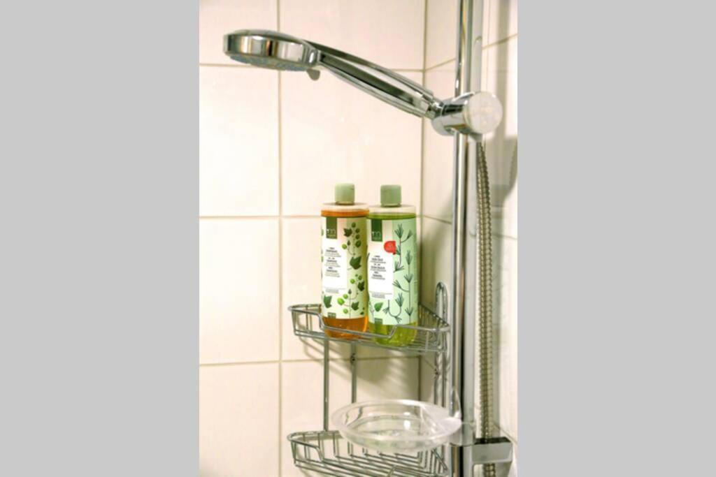 Bright Apartment,For 1-4,Near Old Town Vilnius Extérieur photo